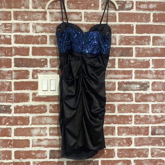 Rubber Ducky Productions Inc Black Blue Sequined Sweetheart Cup Mini Dress Med - Picture 6 of 8